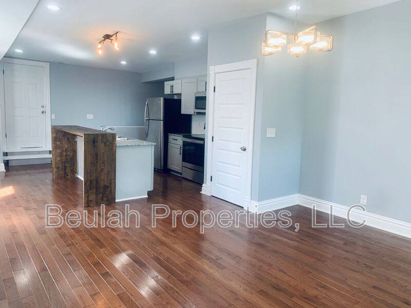 Apartment for rent at 2409 S 12th St #3F, Saint Louis, MO 63104