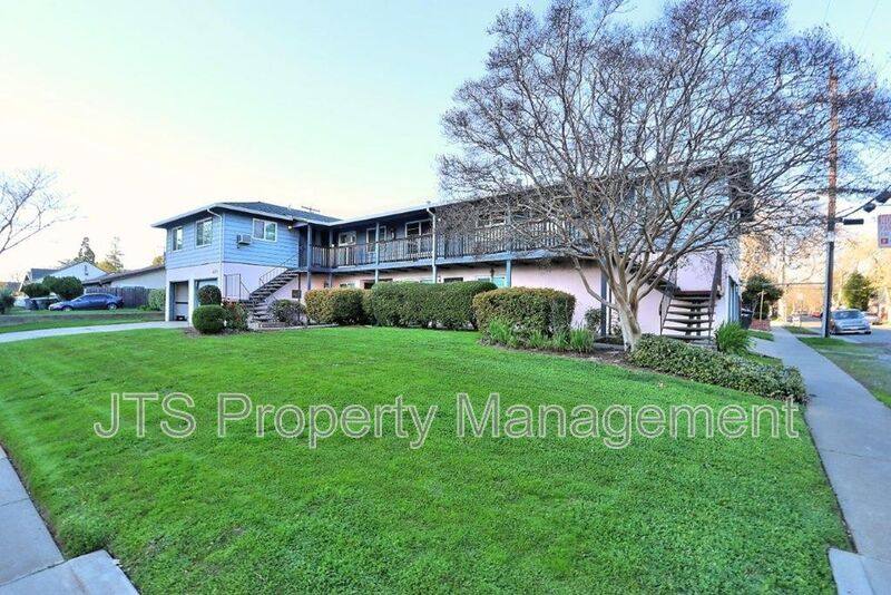 Apartment for rent at 4439 V St #5, Sacramento, CA 95817