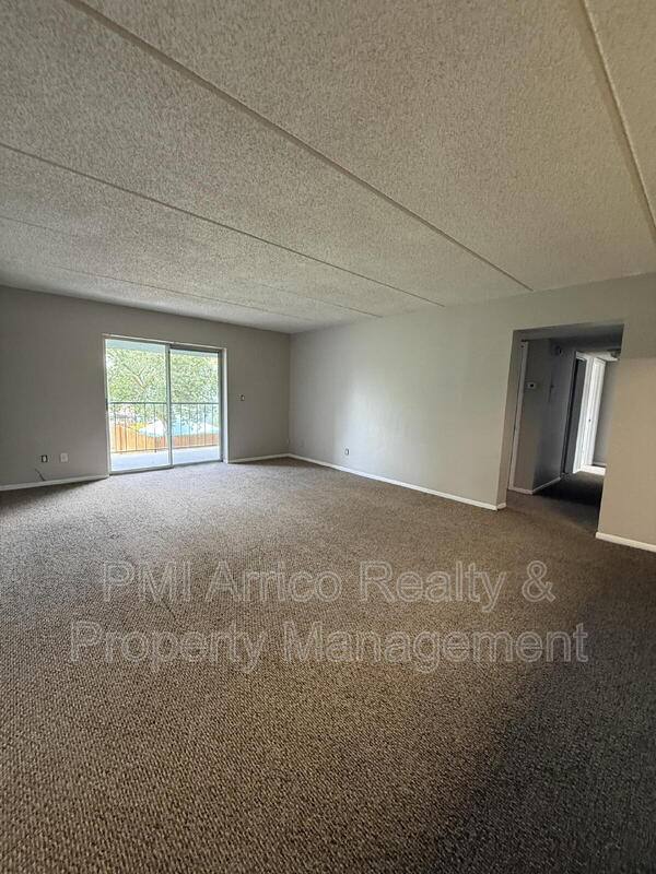 Condo for rent at 2812 Somerset Park Dr #203, Tampa, FL 33613