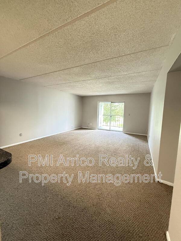 Condo for rent at 2812 Somerset Park Dr #203, Tampa, FL 33613
