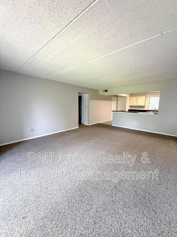 Condo for rent at 2812 Somerset Park Dr #203, Tampa, FL 33613