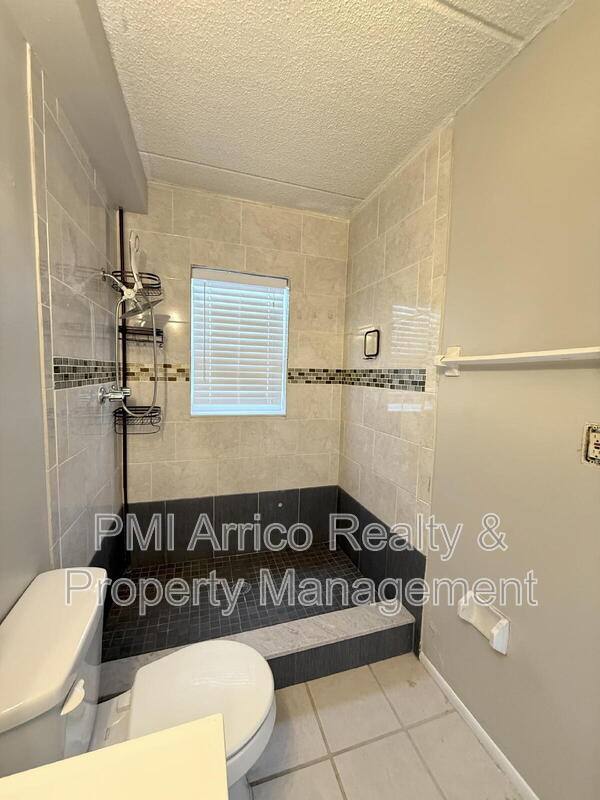 Condo for rent at 2812 Somerset Park Dr #203, Tampa, FL 33613