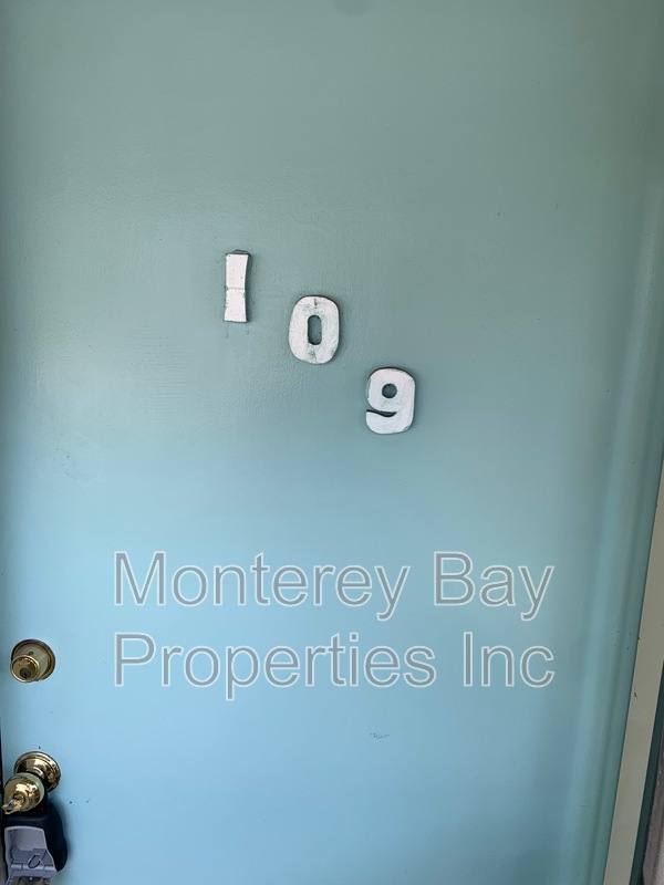 Apartment for rent at 109 Solano Ave, Watsonville, CA 95076
