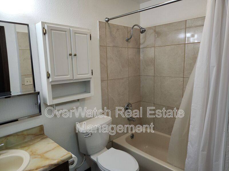 Apartment for rent at 1545 Northview Dr #F4, Anchorage, AK 99504