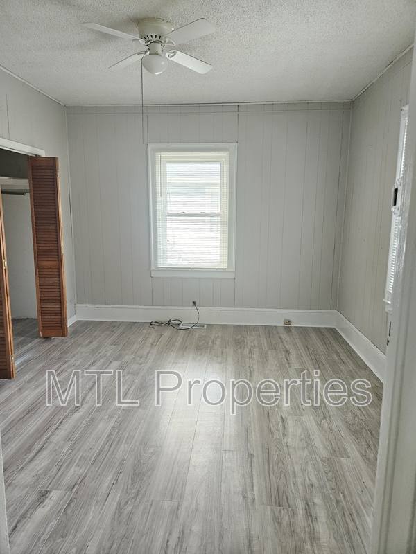 House for rent at 211 N King St, Gastonia, NC 28052
