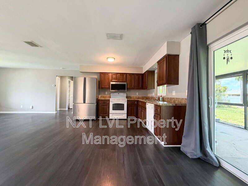 House for rent at 205 SE 18th St, Cape Coral, FL 33990