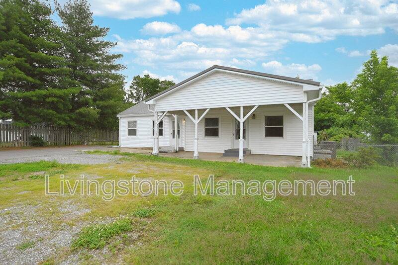 House for rent at 872 W Albert Gallatin Ave, Gallatin, TN 37066