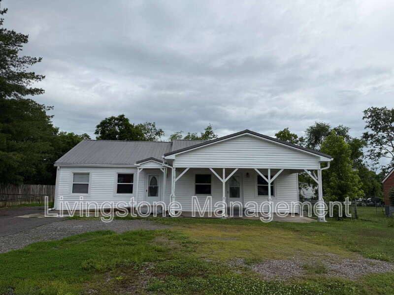 House for rent at 872 W Albert Gallatin Ave, Gallatin, TN 37066