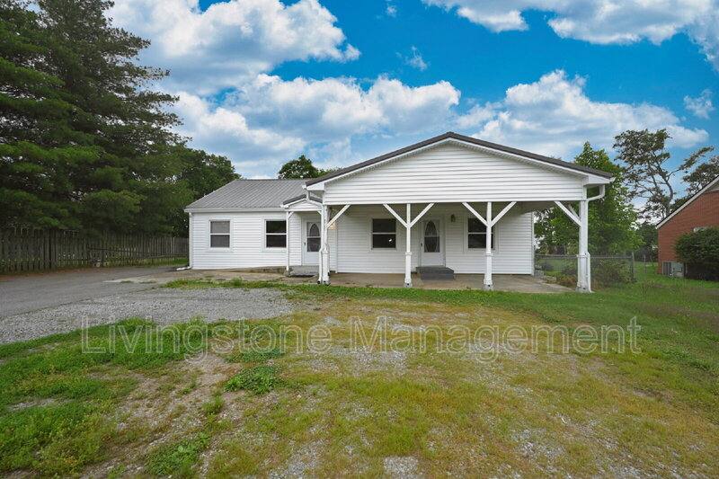 House for rent at 872 W Albert Gallatin Ave, Gallatin, TN 37066