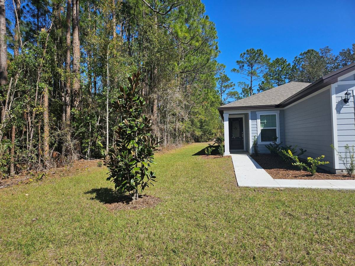 House for rent at 25 Radium Lane, Palm Coast, FL 32164