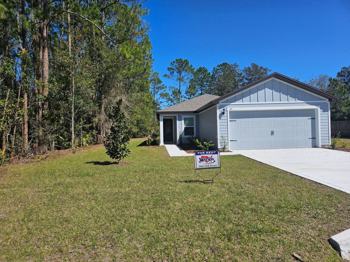 House for rent at 25 Radium Lane, Palm Coast, FL 32164