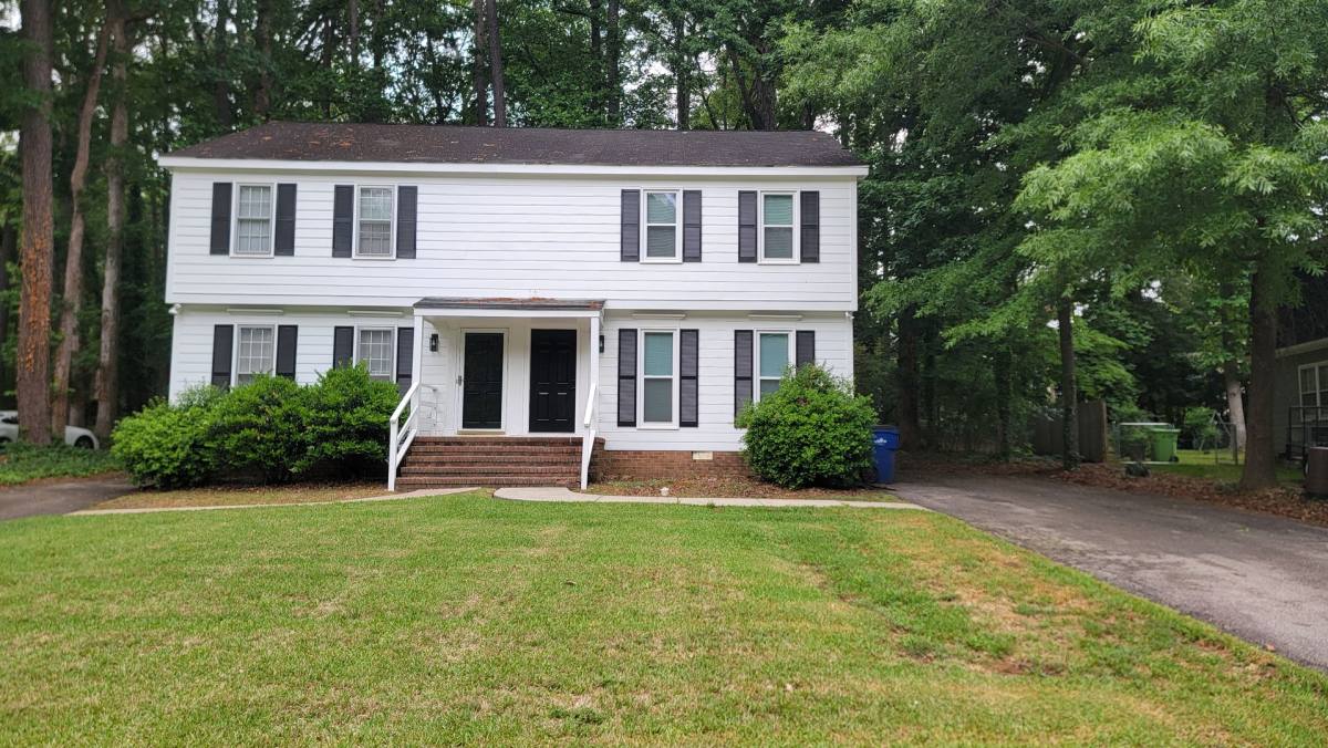 Townhouse for rent at 5315 Covey Court, Raleigh, NC 27609