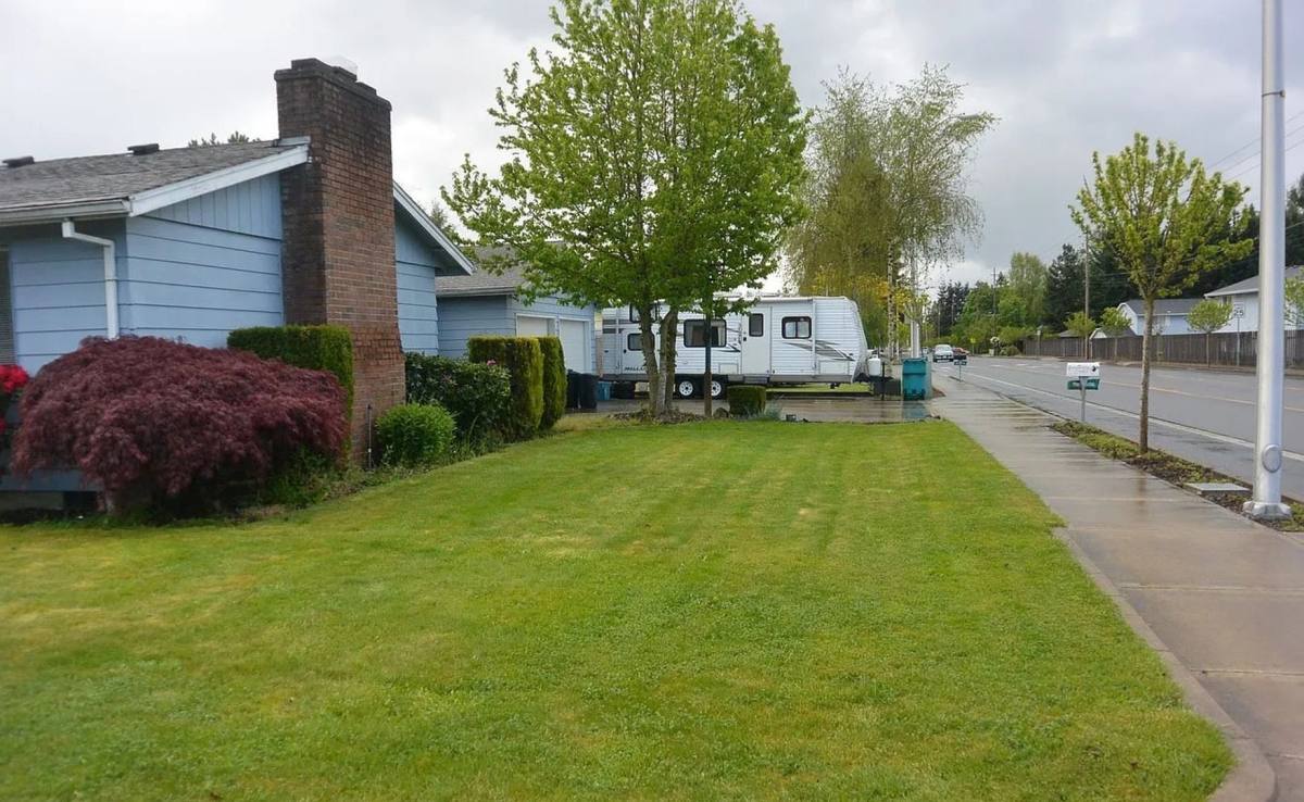 House for rent at 1105 N Parkway Ave, Battle Ground, WA 98604