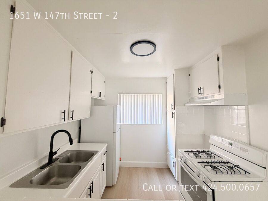 Apartment for rent at 1651 W 147th St, Gardena, CA 90247