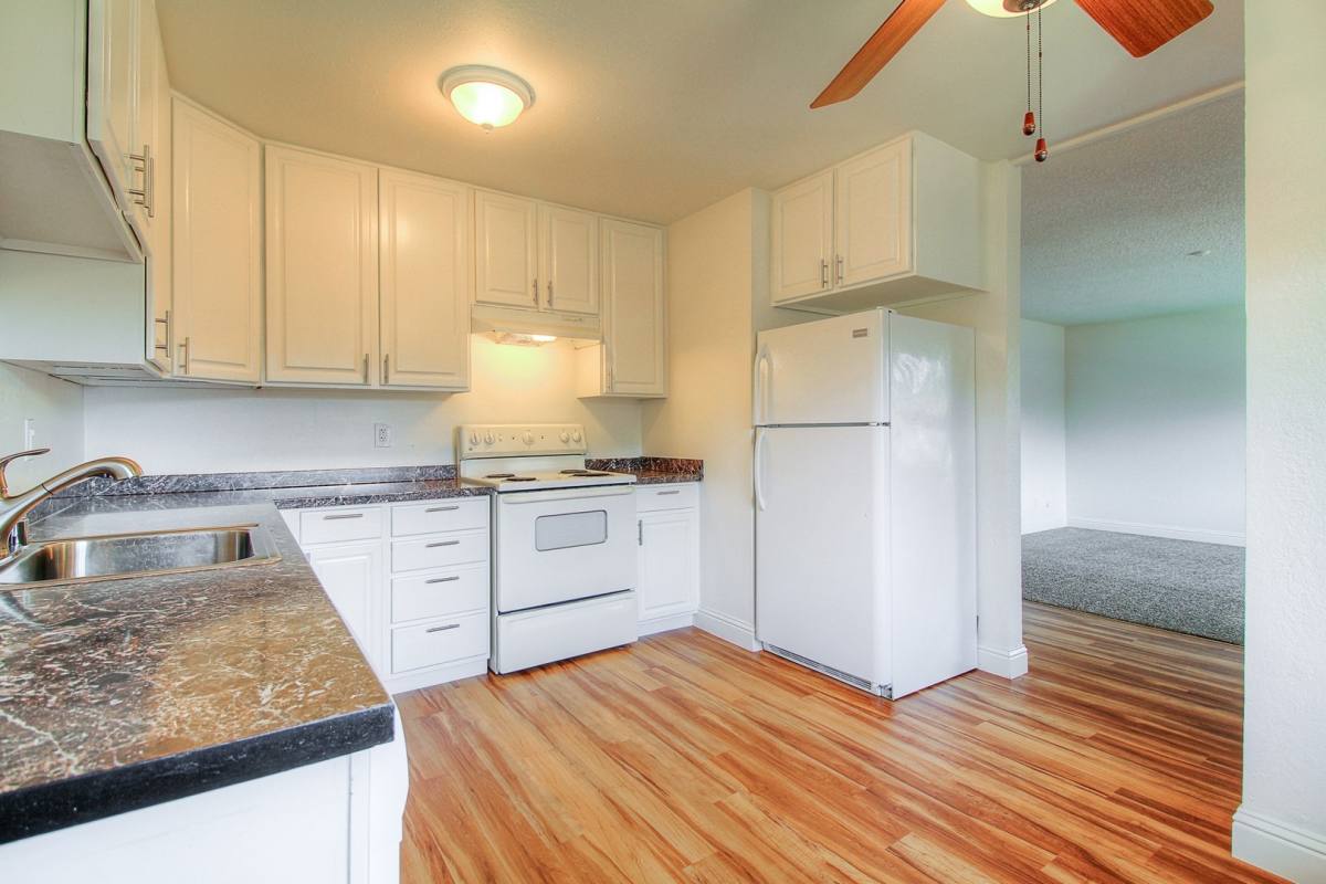 Apartment for rent at 6221 Montecito Blvd, Santa Rosa, CA 95409