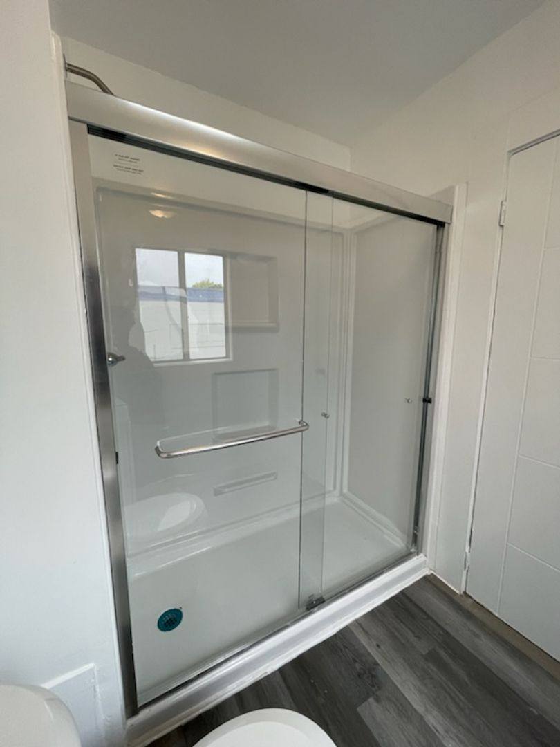 Apartment for rent at 7777 Santa Monica Blvd, Los Angeles, CA 90046