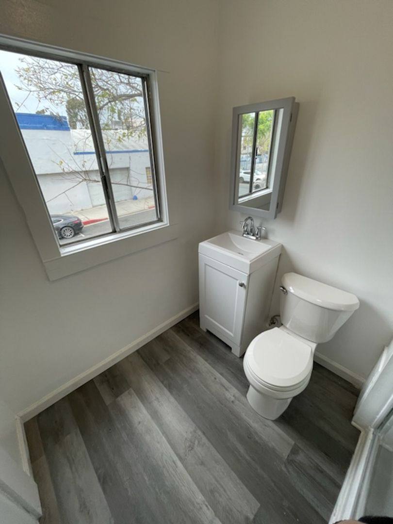 Apartment for rent at 7777 Santa Monica Blvd, Los Angeles, CA 90046