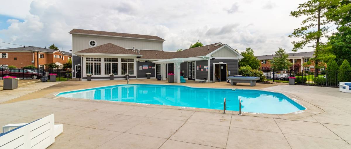 Apartment for rent at 1599 Presidential Dr, Columbus, OH 43212