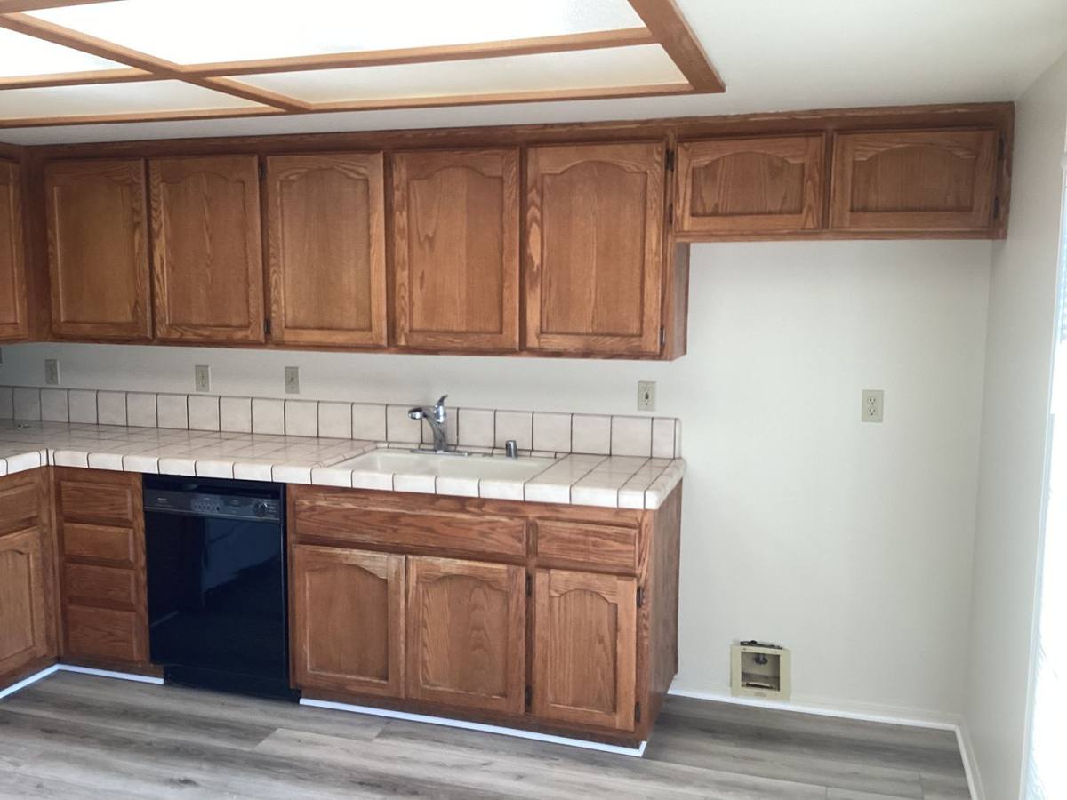 Apartment for rent at 425-431 Tiffany Dr, Santa Maria, CA 93454