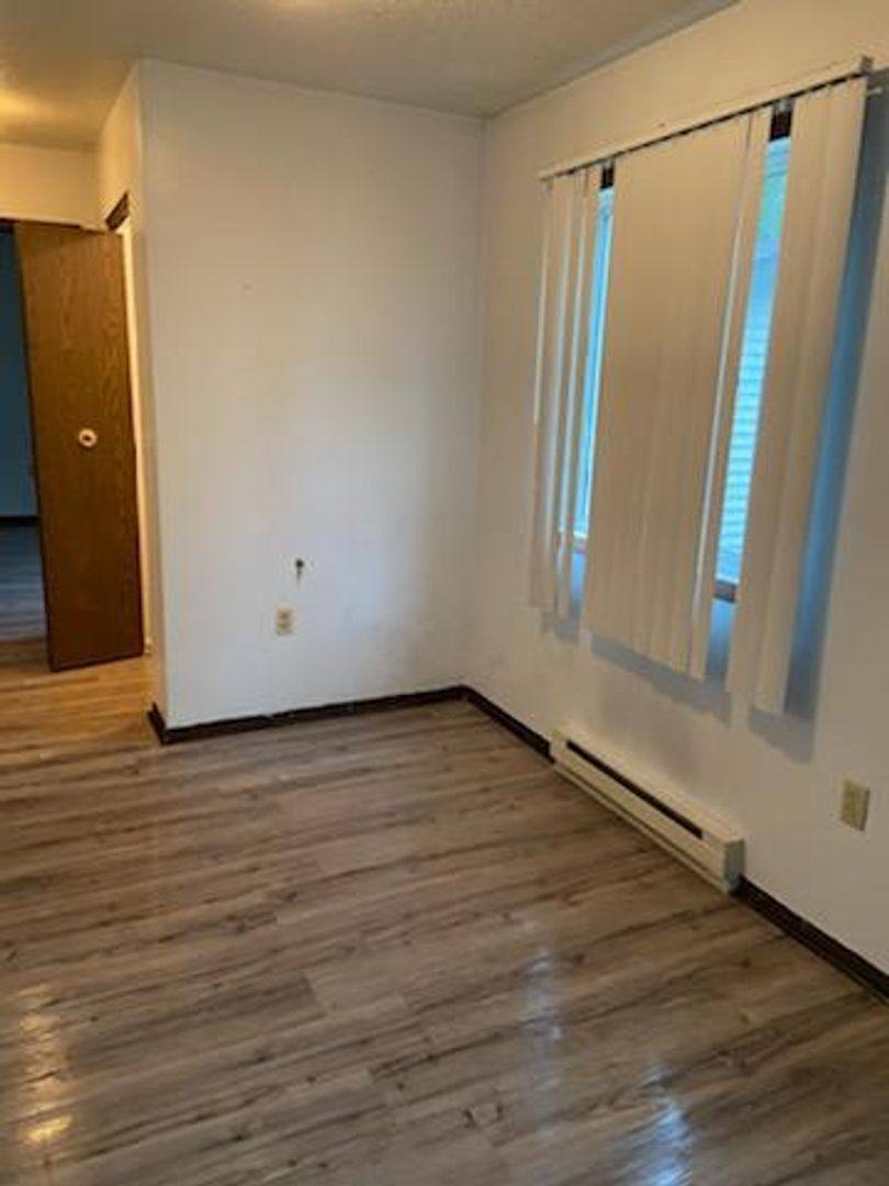 Apartment for rent at 503 3rd St, Rockwell, IA 50469