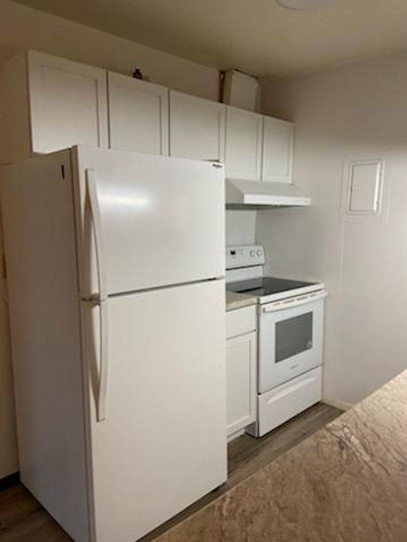 Apartment for rent at 503 3rd St, Rockwell, IA 50469