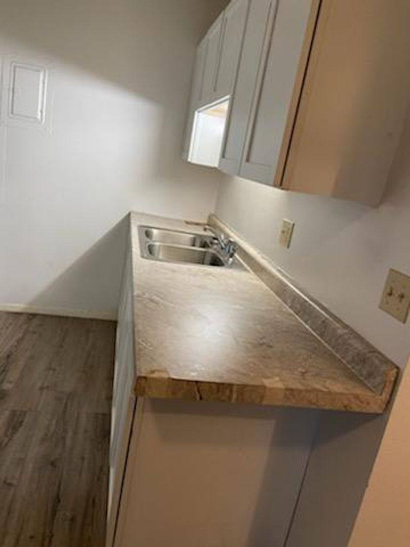 Apartment for rent at 503 3rd St, Rockwell, IA 50469