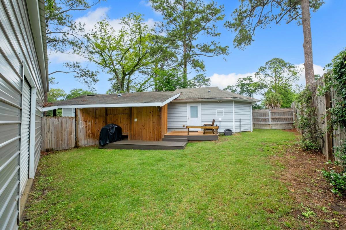 Townhouse for rent at 1603 Carruthers St #A, Tallahassee, FL 32308