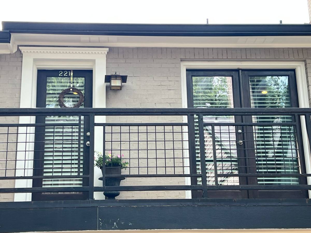 Condo for rent at 7734 Meadow Rd #221, Dallas, TX 75230