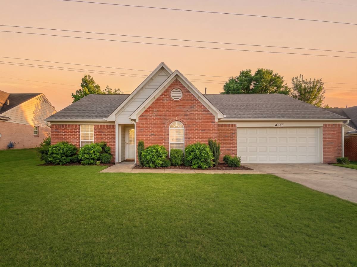 House for rent at 4235 Triple Crown Loop S, Southaven, MS 38671