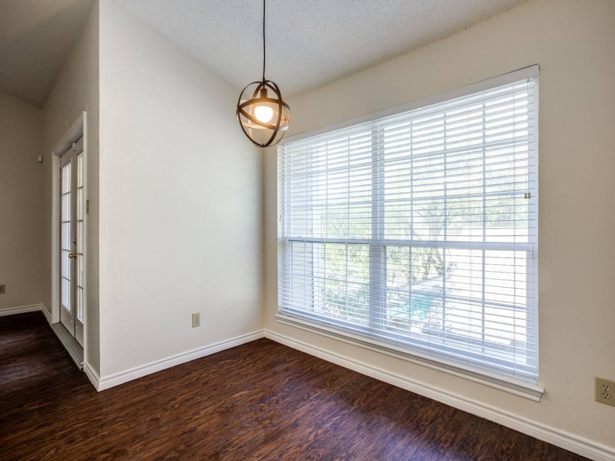 Condo for rent at 8550 Fair Oaks Crossing, Dallas, TX 75243