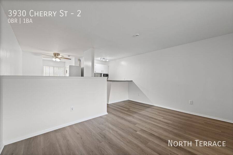 Apartment for rent at 3930 Cherry St, Kansas City, MO 64116