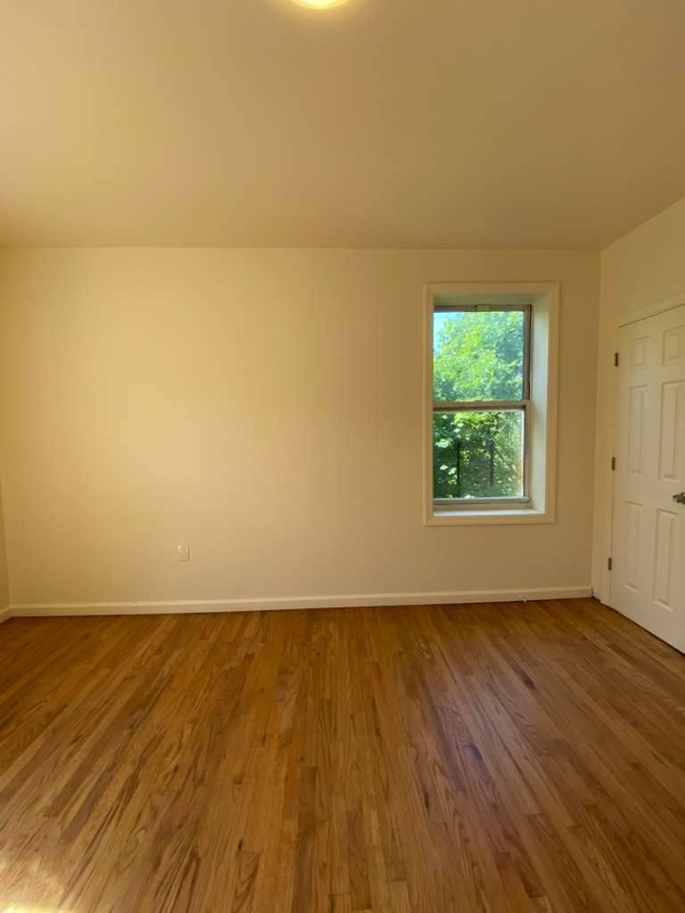 Apartment for rent at 40 Caryl Ave, Yonkers, NY 10705