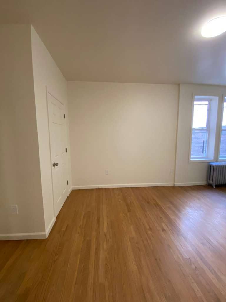 Apartment for rent at 40 Caryl Ave, Yonkers, NY 10705