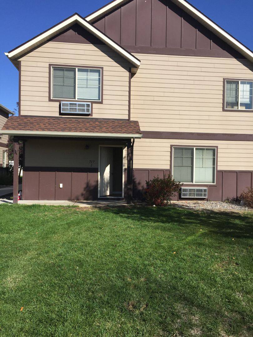Apartment for rent at 711-717 Mattson Lane, Billings, MT 59105