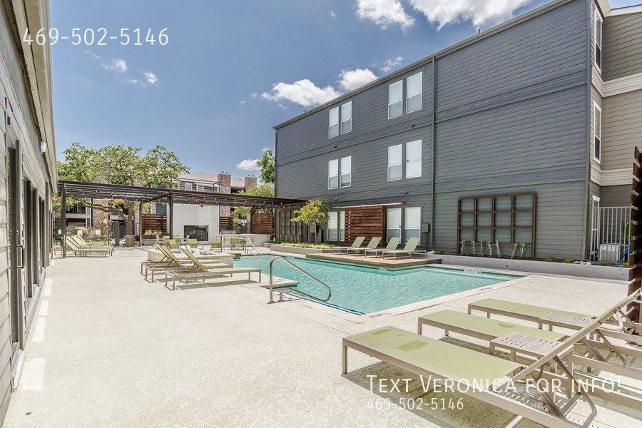 Apartment for rent at 4211 Cabell Dr, Dallas, TX 75204
