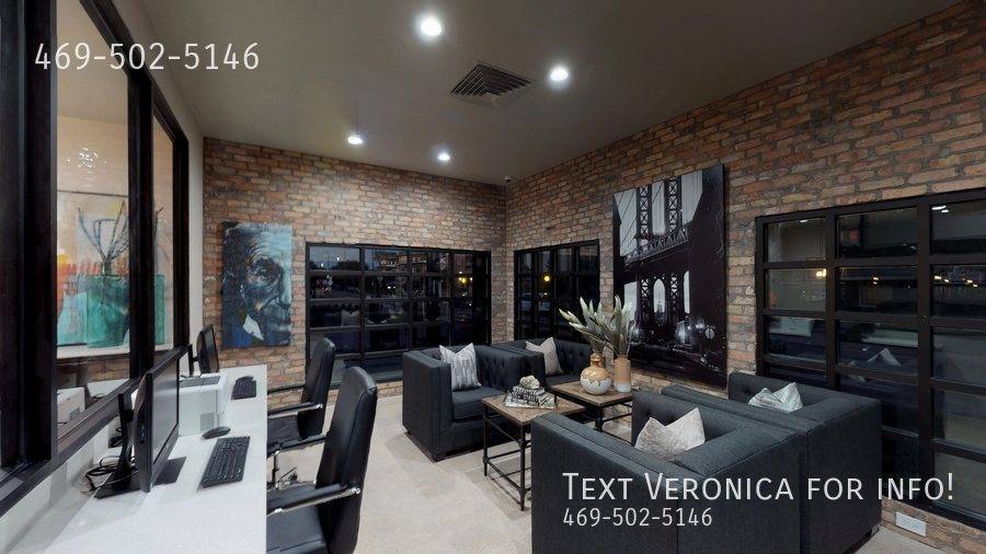 Apartment for rent at 4211 Cabell Dr, Dallas, TX 75204