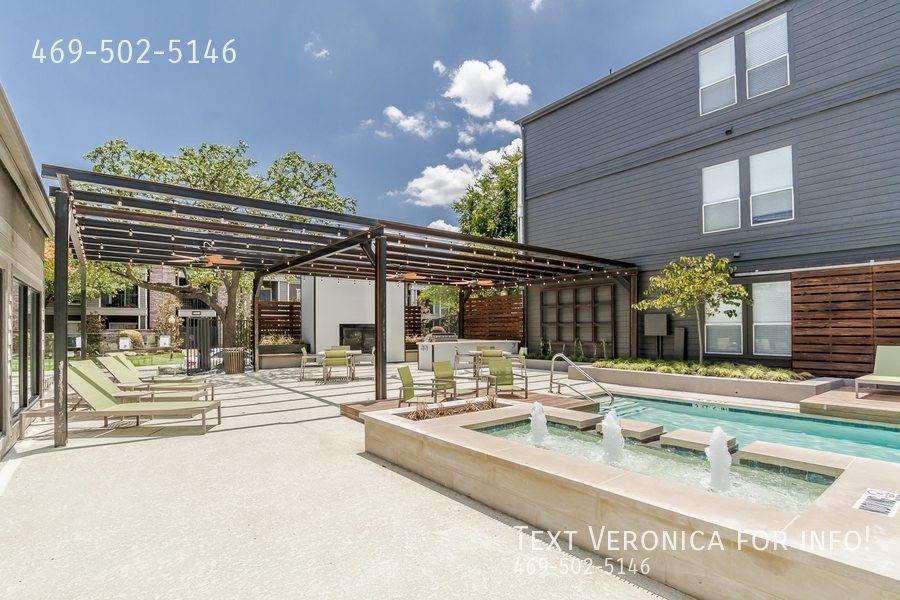 Apartment for rent at 4211 Cabell Dr, Dallas, TX 75204