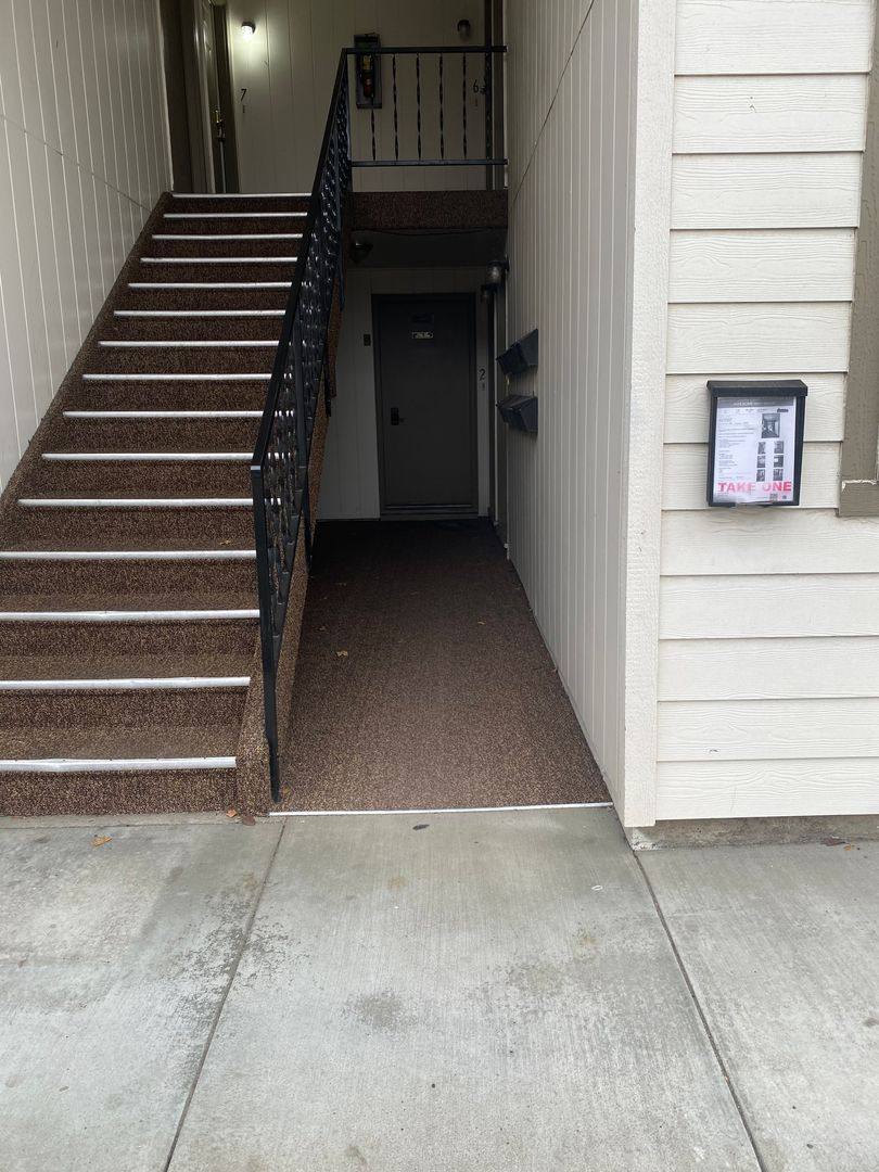 Apartment for rent at 101-107 E Fremont Ave, Selah, WA 98942