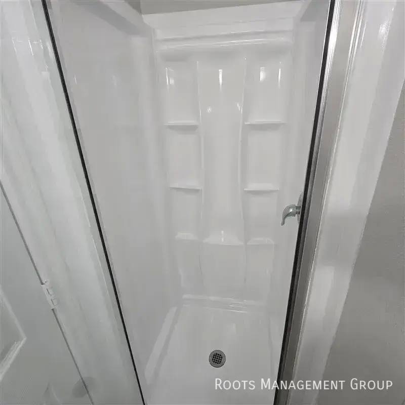 Apartment for rent at 15871 Clarke Springs Dr #15871C, Houston, TX 77053