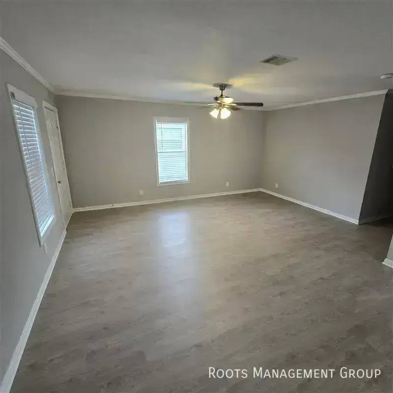 Apartment for rent at 15871 Clarke Springs Dr #15871C, Houston, TX 77053