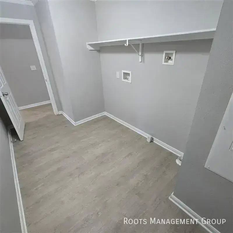 Apartment for rent at 15871 Clarke Springs Dr #15871C, Houston, TX 77053