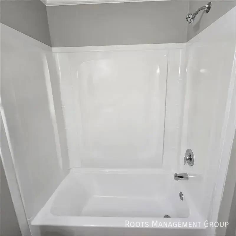 Apartment for rent at 15871 Clarke Springs Dr #15871C, Houston, TX 77053