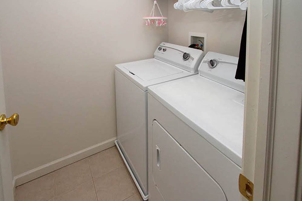 Townhouse for rent at 3395 Union St, North Chili, NY 14514