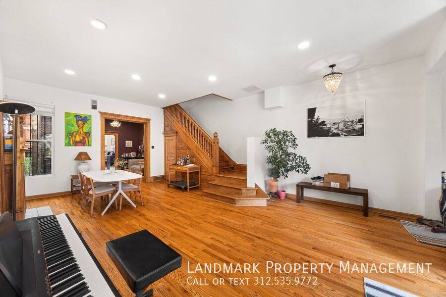 House for rent at 4758 S Champlain Ave, Chicago, IL 60615