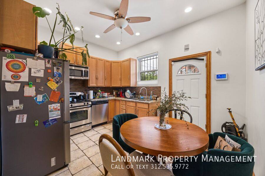House for rent at 4758 S Champlain Ave, Chicago, IL 60615