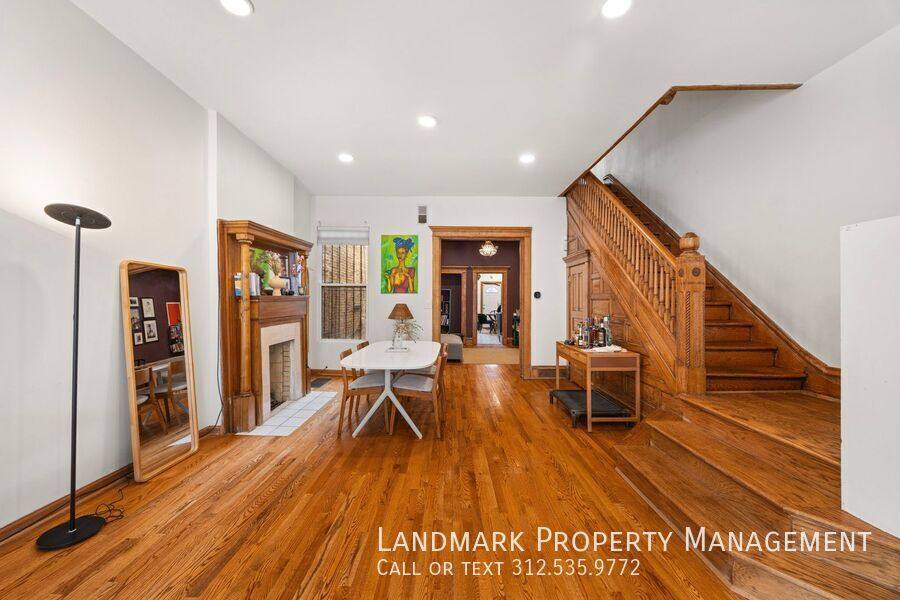 House for rent at 4758 S Champlain Ave, Chicago, IL 60615