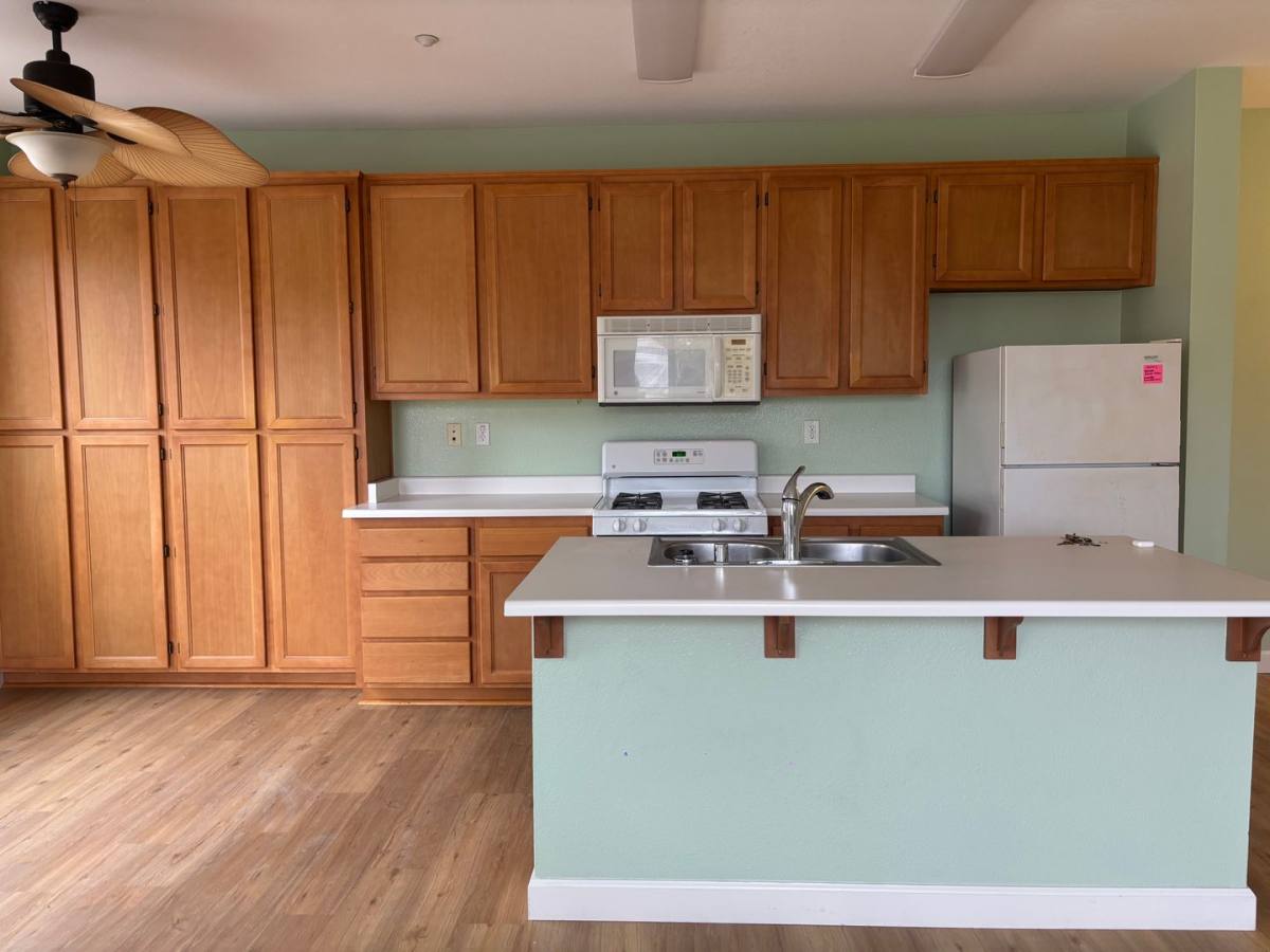 Townhouse for rent at 2364 Calle Sabroso, Chula Vista, CA 91914
