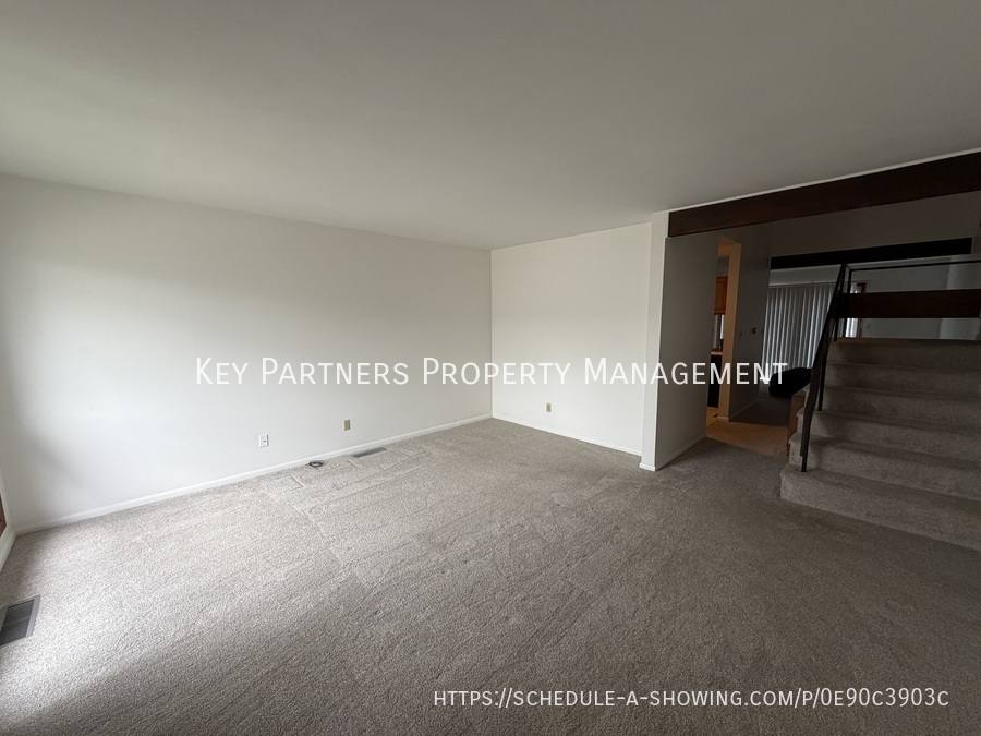 Townhouse for rent at 6524 W 51st St, Mission, KS 66202