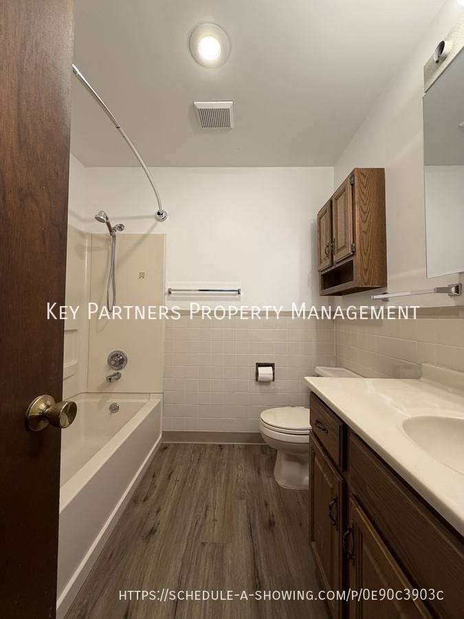 Townhouse for rent at 6524 W 51st St, Mission, KS 66202