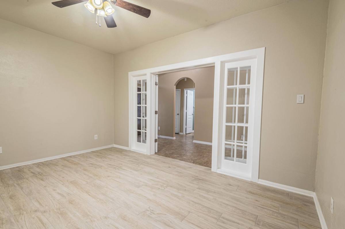 House for rent at 3318 Cactus Heights Lane, Pearland, TX 77581